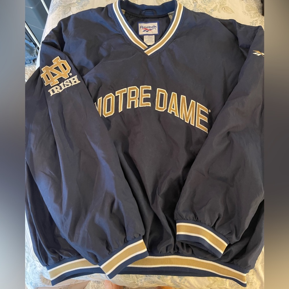 VINTAGE reebok notre dame pullover